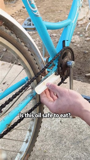 Is this oil safe to eat?#science #popular #usa #oil | gutter oil