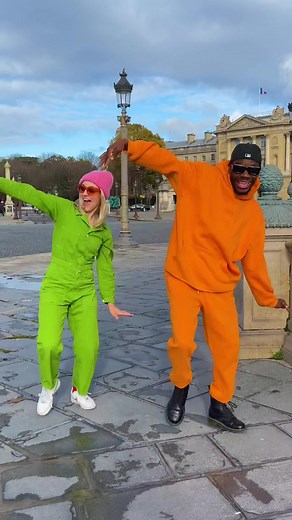 Paris Dance Challenge with Juniorjms in the Streets of Paris! 💚🧡