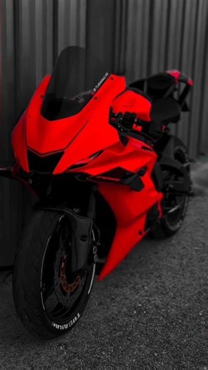 Yamaha R6 🔥 red colour yamaha R6 🤩 #youtubeshorts #shortvideo #bike #automobile #yamaha #shorts