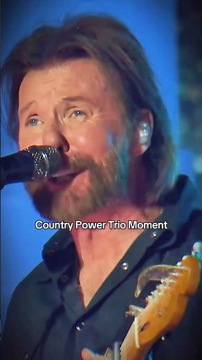 Brooks & Dunn x Luke Combs Live @lukecombs