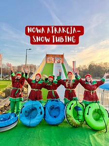 W Dobroniance mamy dla Was nową atrakcję! 🔥 SNOW TUBING – ZJEŻDŻALNIA PONTONOWA! 🙌 Atrakcja jest całkowicie bezpłatna – skorzystacie z niej w ramach biletu wejściowego, a frajdę może mieć każdy, bez względu na wiek! 😁 Nasze elfy już ją przetestowały i… zabawa jest niesamowita! 🔥 A od 12 GRUDNIA to Wy możecie do nich dołączyć! Atrakcja dostępna będzie tylko do 15 stycznia, więc koniecznie musicie skorzystać! _______ #dobronianka #nowaatrakcja #snowtubing #zjeżdżalniapontonowa #elfy #łódzkie #
