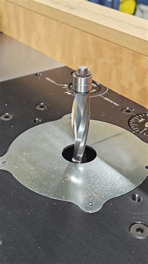 246K views · 2.3K reactions | Quartersawn Honduran Mahogany Titanium Rods Dual Action Truss Rod Pale Moon Ebony Fretboard #barlowguitars #guitar #guitars #electricguitar #electricguitars #customshop #customguitars #gutarmaker #guitarbuilder #luthier #luthiery #wood #woodworking #reveal #reels #usa #usamade | Barlow Guitars | Facebook