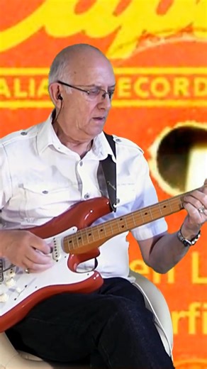 Perfidia - Dave Monk Full Video here... https://youtu.be/LLp_nLrxyxA | Oldguitarmonkey