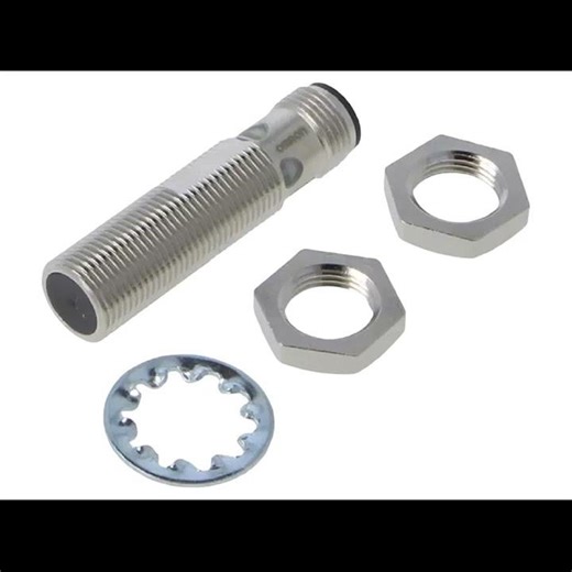 Omron E2E-X3D1-M1G Proximity Sensor