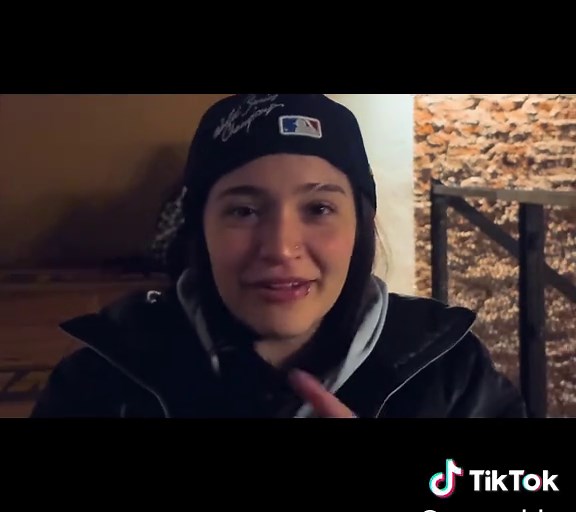 Duki y la esencia de 'Loca': Un análisis profundo