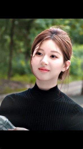 Suraj Gupta on Instagram: "Tag your bestie 😂😂😂Before leaving, he quietly took care of everything for her, ensuring her comfort even in his absence😭🫂❤️‍🩹 ✨️Follow: @drsurajkumar547 🎬Kdrama: When Life Gives You Tangerines Do follow for more🧋~ STORY LINE ♡ It is a story that resembles a tribute to our parents' tender and still youthful seasons when they were so young, including the story of mother's first love, father's heroic tales, grandma's rebellious youth, and grandpa's romantic era. A