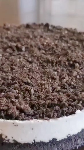 1.6K views · 16 reactions | Homemade no bake oreo cheese cake #cheesecake #homemade #cake #oreocheesecake #nobake #dessert | Average Cook | Facebook