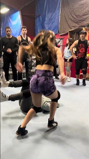 W.O.W Workout Clips - Eroc and Suzy