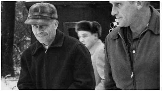 What is the story of Ed Gein, how many people did he kill, and what happened to him?