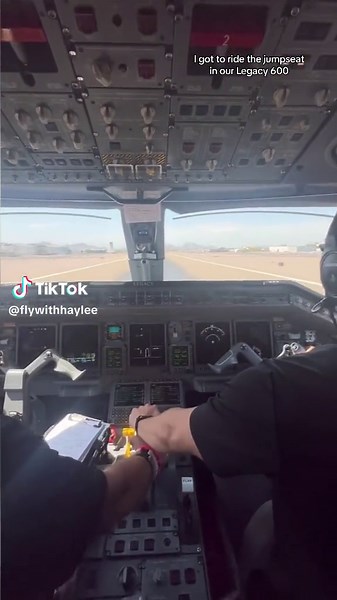 I was so lucky to ride my company’s Embraer Legacy 600 instead of airlining to work. This was so much fun and way less stressful!!! Handlebars: do we like?? I like a yoke! #avgeek #aviation #pilot #jumpseat #legacy600 #embraer