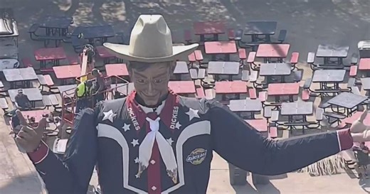 Big Tex goes up in Big Tex Circle one week before the 2025 State Fair of Texas | Full video