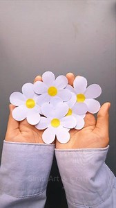 Beautiful slow motion craft video #paper #flowers #crafts | 1 Minute Craft