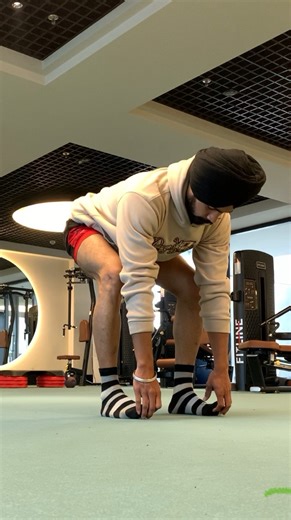 Mani | in | Progress on Instagram: "Killer Exercise 🥵 @liftwithmanii @fitbytes_ #viralreels❤️"