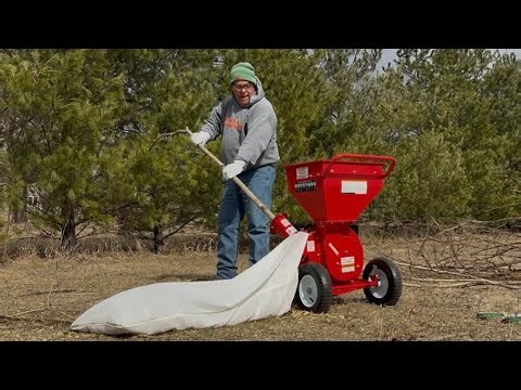 Harbor Freight PREDATOR 212cc chipper/shredder, assembly, operation- also featuring Dak the barn cat