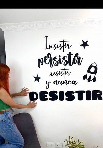 Frases Decorativas para Pared en Medellín
