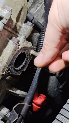 #mechanic #smallengine #smallenginemechanic #smallenginerepair #studremoval #tricks #techtips #tipsfromamechanic #DIY #tricksofthetrade #fyp #foryoupage | Growincorn 2020