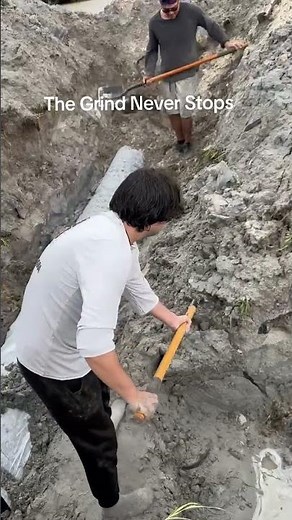 Digging to Install a Drainfield for a Home Septic Tank | The Grind Never Stops