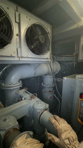 Engine Room Ventilation Failure: 60°C Heat Stress #MarineEngineering #EngineRoom