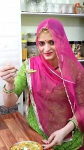 5.1M views · 52K reactions | आज एकदम Street Style आलू छोला टिक्की चाट घर पर ही बना दी | Chola Aloo Tikki Chaat.. #alootikkichaat #choletikkichaat #geetascooking | Geeta's Cooking | Facebook