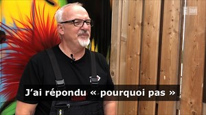 Dans son atelier à Cheyres, André Marty s’attelle à transformer les casques des athlètes en véritables œuvres d’art. De Didier Cuche à Justin Murisier en passant par Adrien Théaux ou encore Francesca Marsaglia, le designer d’identité croque depuis bientôt 40 ans la personnalité des skieurs afin d’aller chercher au cœur de leur intimité leurs rêves les plus fous. RTSsport est allé à la rencontre du Fribourgeois aux mains d’or. Marty Design | RTS Sport