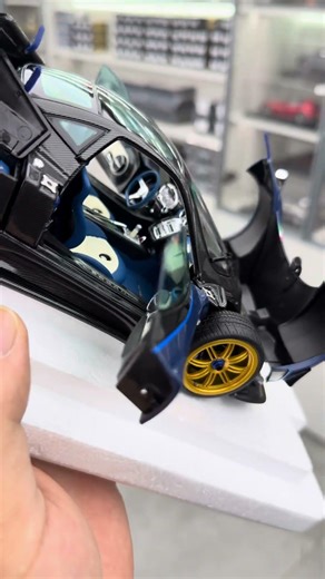 Pagani Zonda Tricolor Alloy Full Open | Scale Model Car Enthusiasts #diecastmodels #modelcars