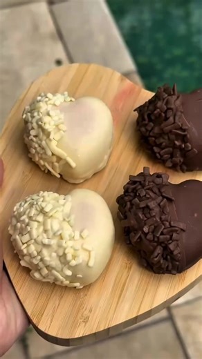 Delicious Heart-Shaped Ice Cream Recipe