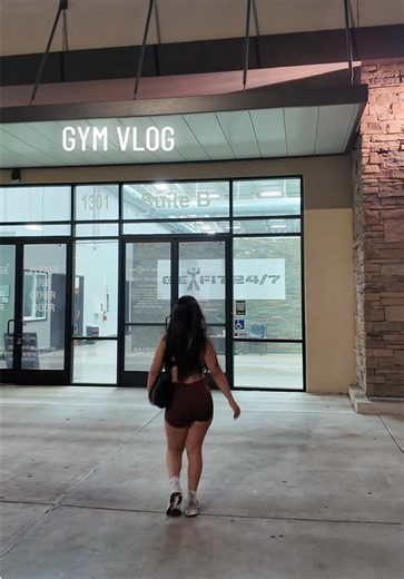 Gym Vlog: Full Back and Abs Workout Routine