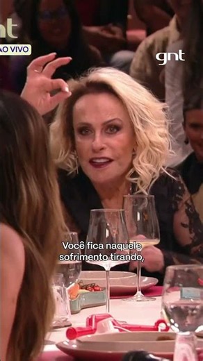 Simone Mendes says she DOES NOT LIKE UNDERWEAR? | Angélica Ao Vivo | GNT