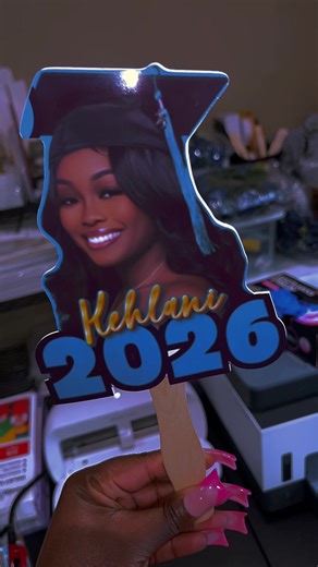 Creative Graduation Fans: Classy and Simple Designs