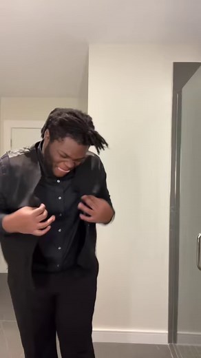 I had to. #funny #comedian #reaction #angryreactions #reels #viralreels | Angryreactions