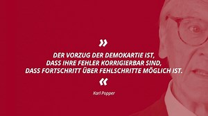 Karl Poppers demokratieprägendes Werk „Die offene Gesellschaft und ihre Feinde“ ist vor 75 Jahren erschienen. In Zeiten von Corona ist es aber aktueller denn je. Wir haben den ehemaligen österreichischen Bundeskanzler Wolfgang Schüssel gebeten uns seine Begeisterung über Karl Popper nahezubringen. Was bedeutet ein Lockdown für eine „offene Gesellschaft“ und was können wir heute noch von Karl Popper lernen? 🤔💪 Jetzt anschauen! Die Politische Meinung | Konrad-Adenauer-Stiftung