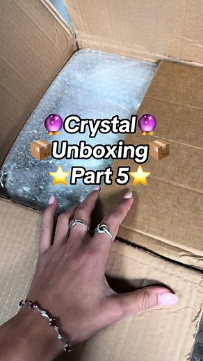 Part 5 || What was your favorite thing in this unboxing? Comment below!⭐️🩷📦🔮 #crystal #crystals #crystalshop #smallbusiness #crystalsoftiktok #crystaltok🔮 #shopsmall #crystalunboxing #unboxingcrystals #crystalsmallbusiness #crystaltok