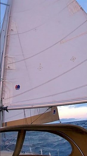 Contessa 26 sailing #singlehandedsailing #sailboat #Slattingsails