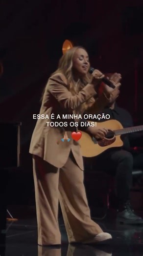 Essa é a minha oração todos os dias: estar no lugar onde a presença de Deus está! ❤️