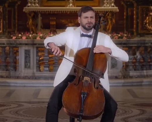 HAUSER on Instagram: "Last night from Vatican City 🙏 Wishing you a Holy Night 🤍"