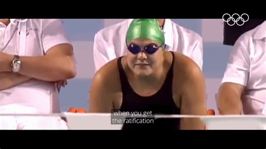 You think you know all about iconic sporting legends, but then you hear swimmer Natalie du Toit’s story. 🤯 The headlines: 🏊 1998, she represents her country in the Commonwealth Games at age 14. 🏊 2001, aged 17, a car knocks her off her motorbike – and doctors amputate her left leg. 🏊 2002 Commonwealth Games: breaks 50m and 100m multi-disability freestyle records. 🏊 2002 Commonwealth Games: first-ever amputee to qualify for 800m freestyle final. 🏊 Olympic Games Beijing 2008: first-ever ampu