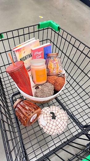 Bianca | 🍂Let’s make a Fall Boo Basket at Dollar Tree!🍂Keep gifting giving affordable and budget friendly with all the new fall items @dollartree... | Instagram