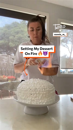 Setting my dessert on fire 🔥😈 | Twisted