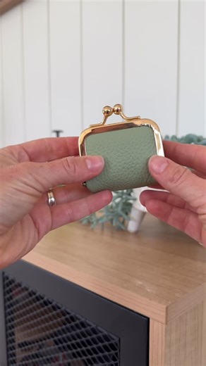 18K views · 3.5K reactions | It’s just so darn cute. 殺 I saw this mini leather jewelry case and knew I had just to have it! It’s perfect for when you just need a few pieces of jewelry for vacation or to throw in your gym bag so your jewelry didn’t get lost. It comes and tons of different colors! Simply comment ‘mini and we’ll send you the link to this little case as well as our favorite Amazon jewelry! ✨ | Everyday M&K | Facebook