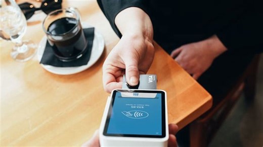 9 countries where tipping is rude - and 3 where it's practically mandatory