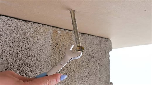 Handyman's secrets: screw hack & simple solutions