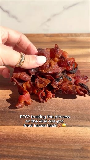 FeedFeed | Gluten-Free | This One-Pot Fried Bacon by @alexawhatsfordinner is an easy, no-mess method for getting perfectly crispy bacon every time. 🥓 Comment... | Instagram