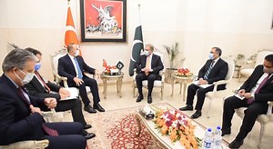7.6K views · 38 shares | HD Video: Minister of Foreign Affairs of Pakistan Shah Mahmood Qureshi with Minister of Foreign Affairs of Turkey Mevlüt Çavuşoğlu hold Bilateral Talks at the Foreign Office in Islamabad (13.01.21) #Pakistan  #Turkey  | Shah Mahmood Qureshi | Facebook