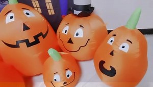 Watch 10 Feet Wide Stacked Pumpkins Halloween Inflatable on Amazon Live