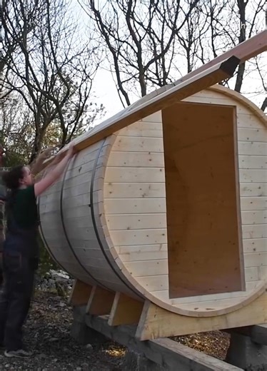 Fantastic outdoor barrel sauna completely detailed. | Wright