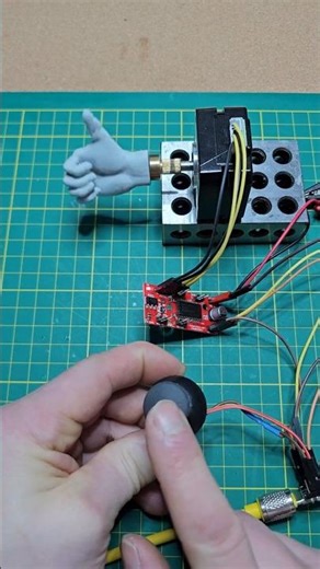 Stepper Motor Controlled with a Joystick 🤯 (ESP32 + EasyDriver)#DIY#electronics #esp32 #arduino #diy