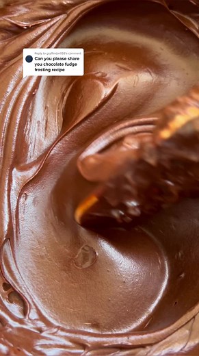 Silky Chocolate Fudge Frosting Recipe