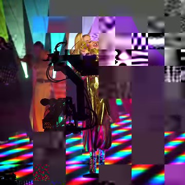 💜 BONUS ALERT!!! 💜 Tomorrow’s #INFINITEDISCO premieres a Behind-The-Scenes look at how we made the show. Tickets are on sale now (DISCOUNTED if you watched the stream last time 😘) Check for your local streaming time! http://kylie.lnk.to/ticketsFA | Kylie Minogue