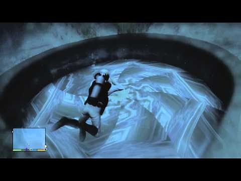 Getting Inside the Underwater UFO - GTA 5 Easter Egg