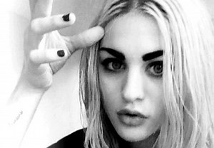 Dave Grohl recalls meeting Frances Cobain and similarities with Kurt